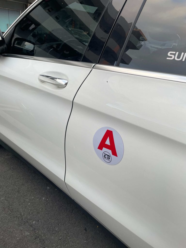 que signifie le a sur une voiture
signe a voiture
